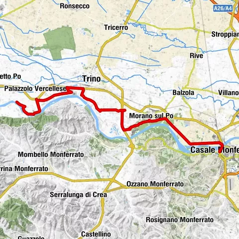 Po cycle path from Crescentino to Valenza