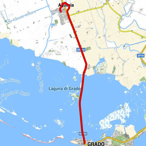 Children cycling: Grado - Aquileia and return by boat (P017)